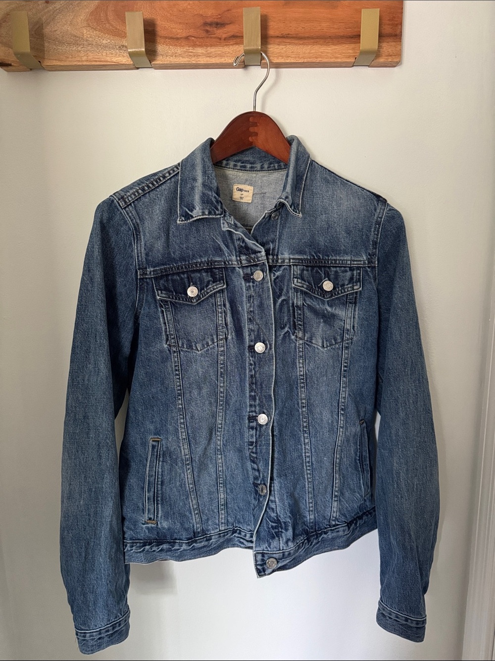 GAP Classic Women's Denim Jacket - Blue